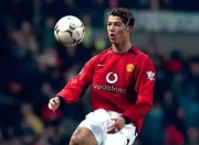 C罗940球传奇：39岁逆生长背后的科学、自律与进化哲学